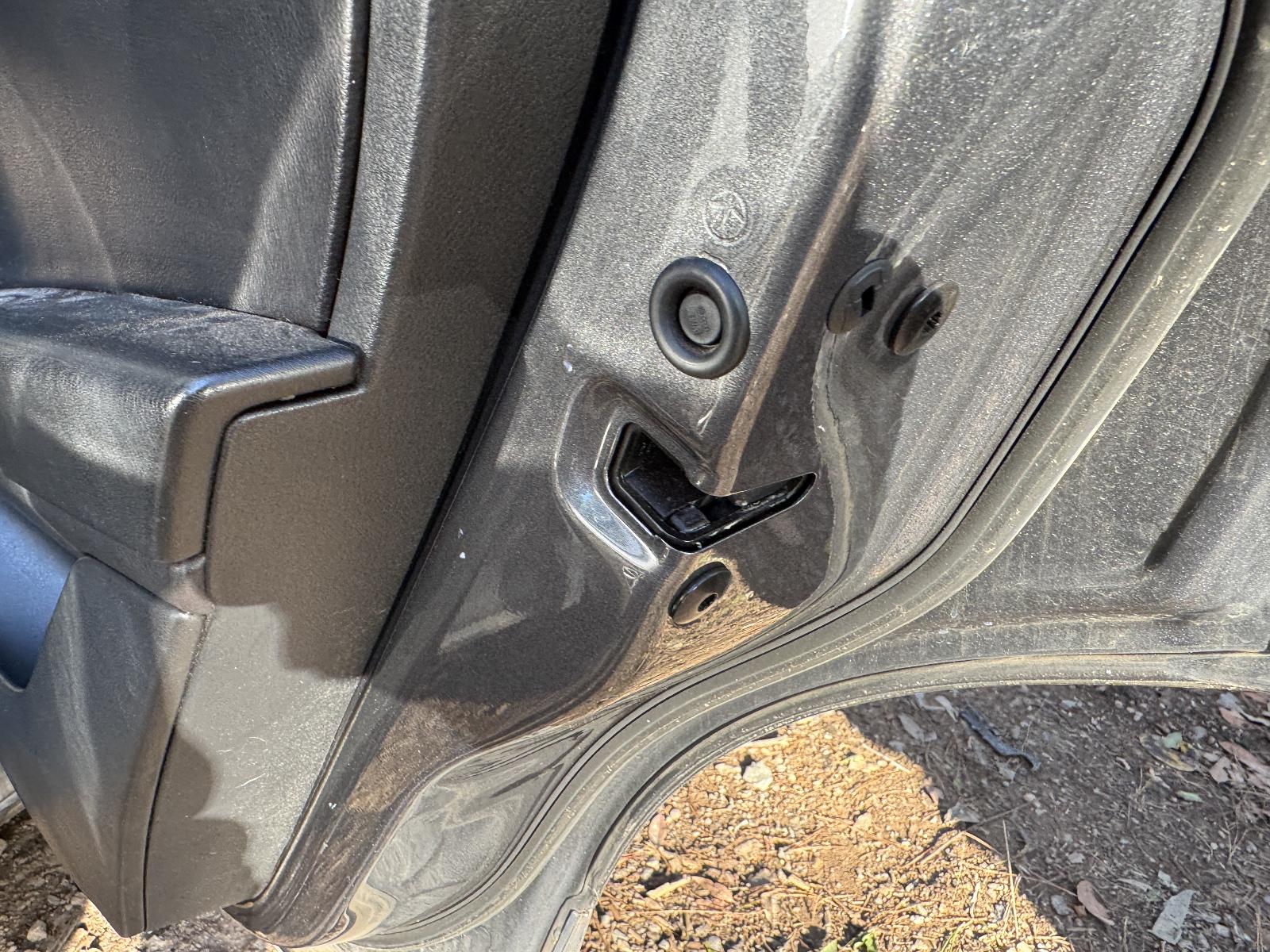View VOLKSWAGEN TOUAREG 2012 5 Door Station Wagon Breaking