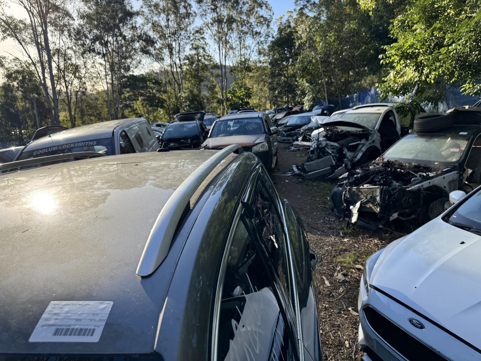 View VOLKSWAGEN TOUAREG 2012 5 Door Station Wagon Breaking