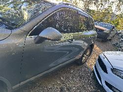 View VOLKSWAGEN TOUAREG 2012 5 Door Station Wagon Breaking