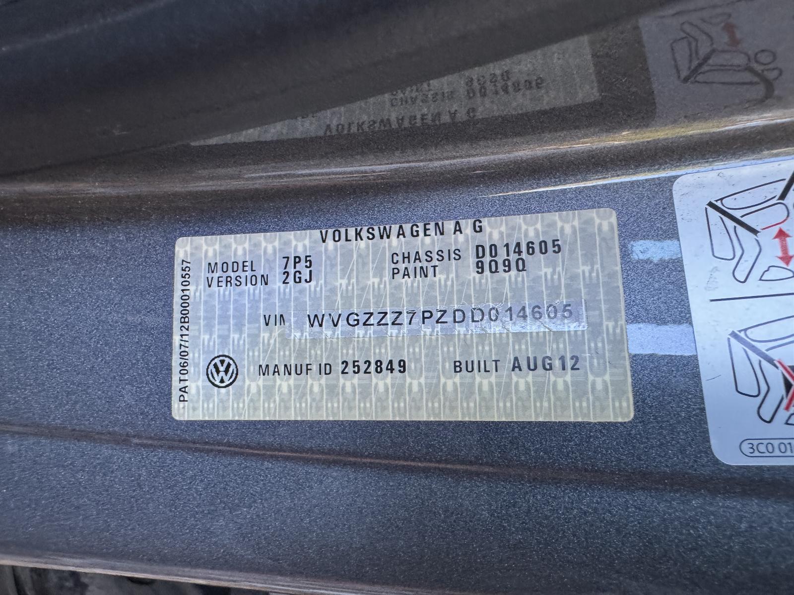 View VOLKSWAGEN TOUAREG 2012 5 Door Station Wagon Breaking