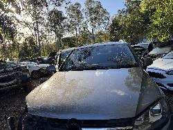 View VOLKSWAGEN TOUAREG 2012 5 Door Station Wagon Breaking