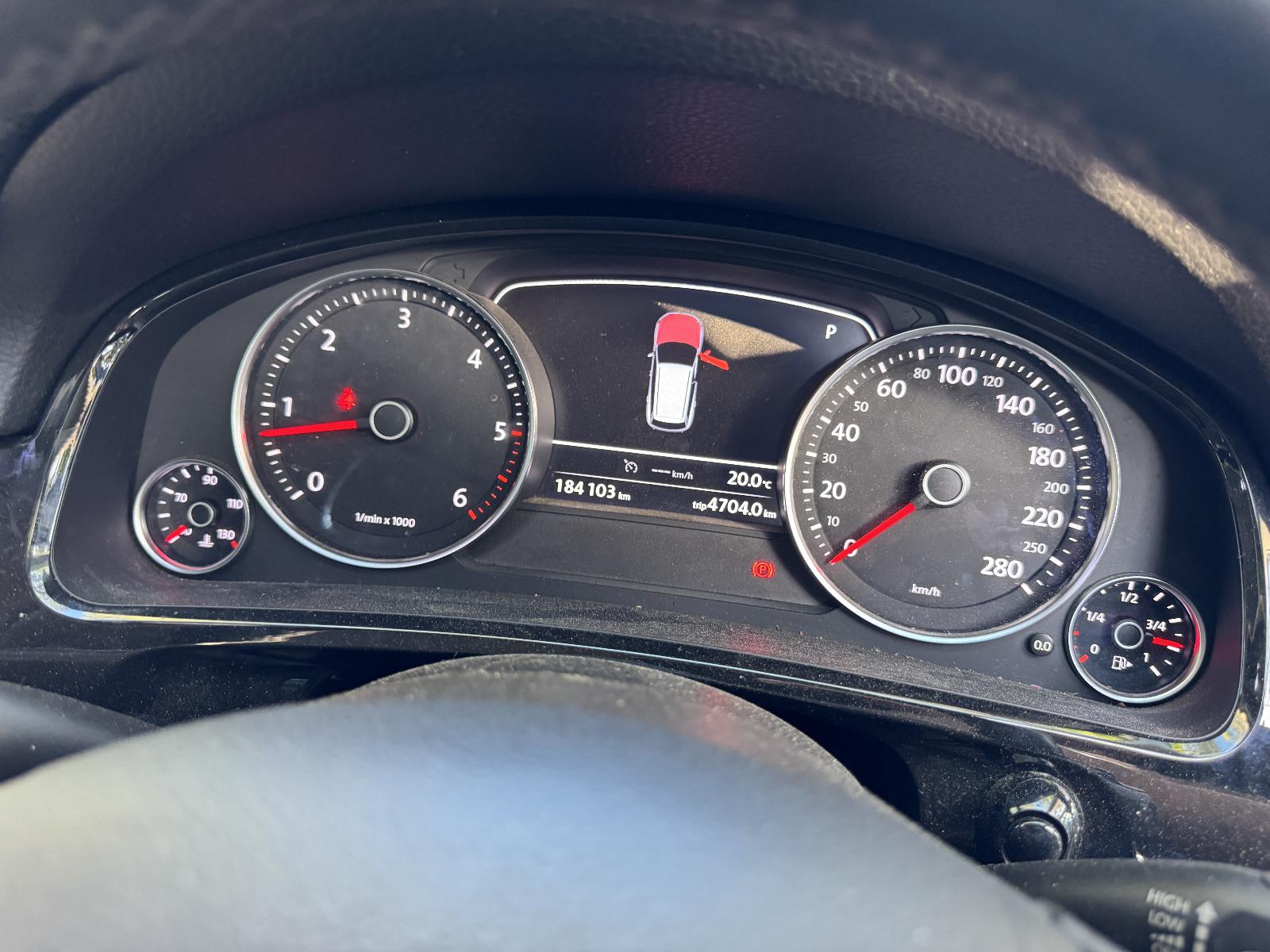 View VOLKSWAGEN TOUAREG 2012 5 Door Station Wagon Breaking