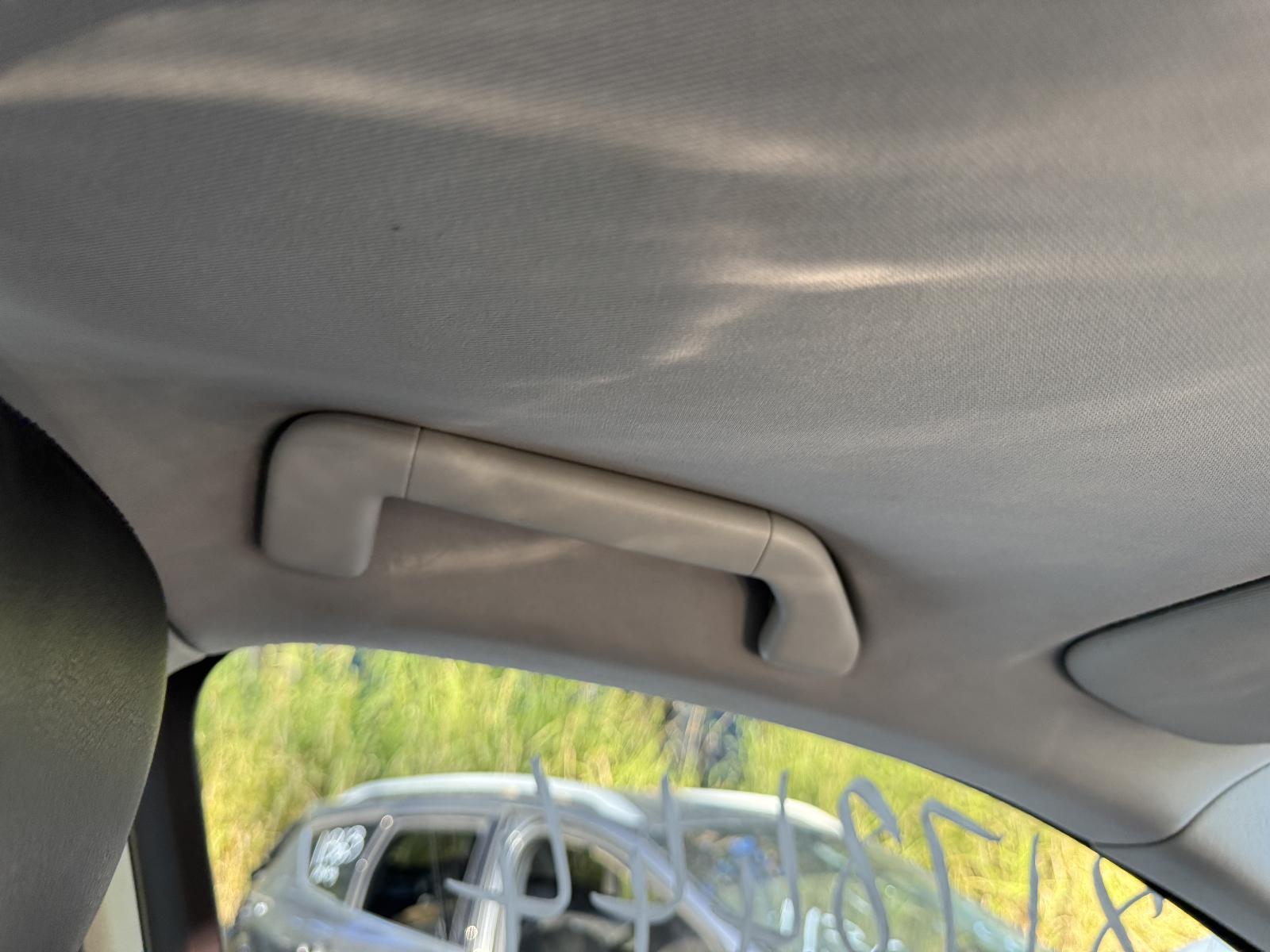 View VOLKSWAGEN TOUAREG 2012 5 Door Station Wagon Breaking
