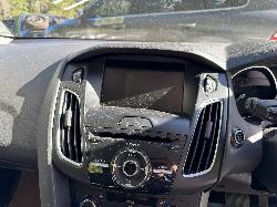 View FORD FOCUS 2015 4 Door Hatchback Breaking