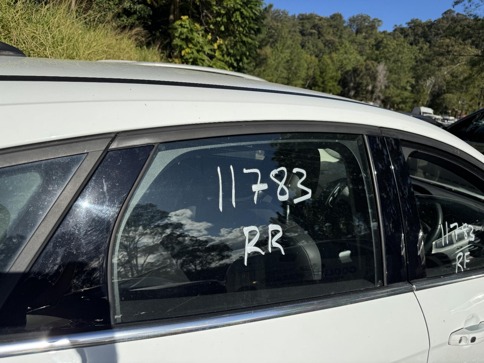 View FORD FOCUS 2015 4 Door Hatchback Breaking
