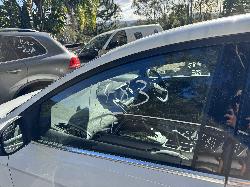 View FORD FOCUS 2015 4 Door Hatchback Breaking