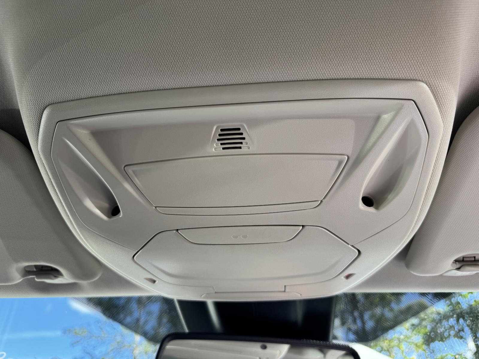 View FORD FOCUS 2015 4 Door Hatchback Breaking