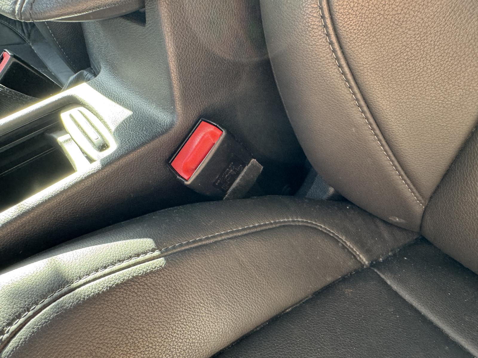 View FORD FOCUS 2015 4 Door Hatchback Breaking
