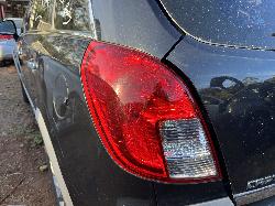 View HOLDEN CAPTIVA 2013 5 Door Station Wagon Breaking