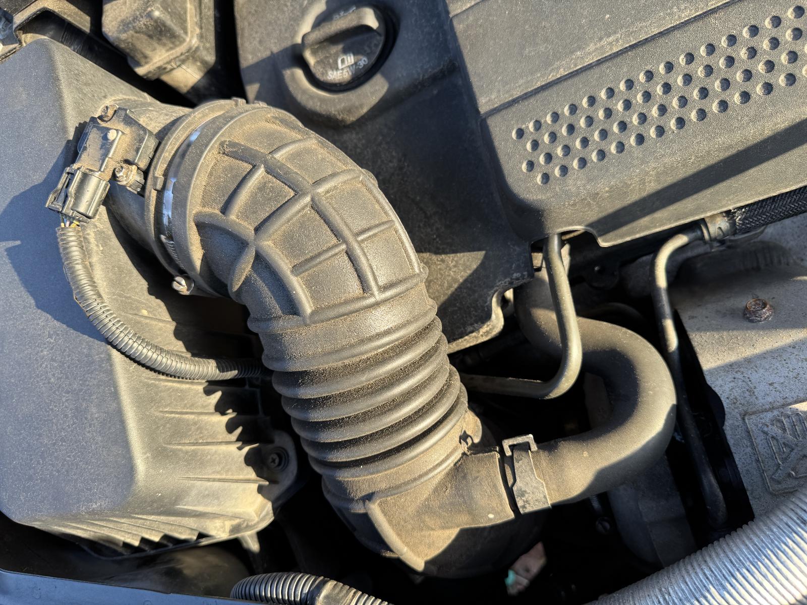 View HOLDEN CAPTIVA 2013 5 Door Station Wagon Breaking