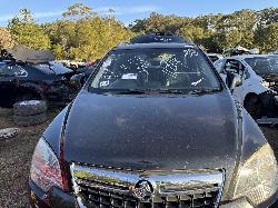 View HOLDEN CAPTIVA 2013 5 Door Station Wagon Breaking