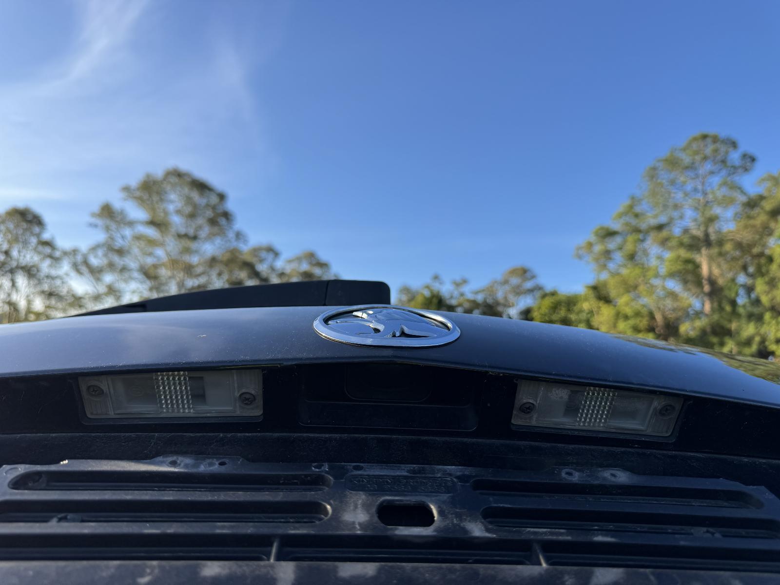 View HOLDEN CAPTIVA 2013 5 Door Station Wagon Breaking