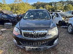 View HOLDEN CAPTIVA 2013 5 Door Station Wagon Breaking