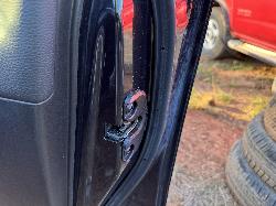 View HOLDEN CAPTIVA 2013 5 Door Station Wagon Breaking