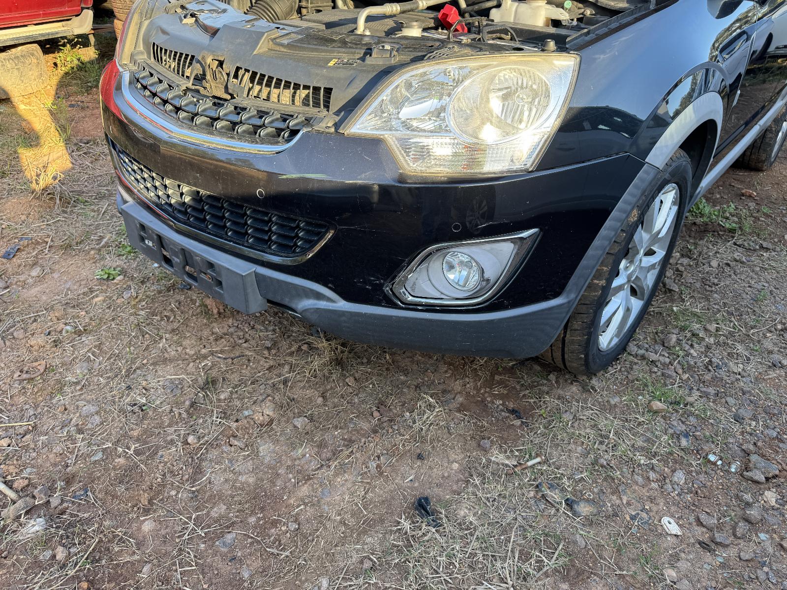 View HOLDEN CAPTIVA 2013 5 Door Station Wagon Breaking