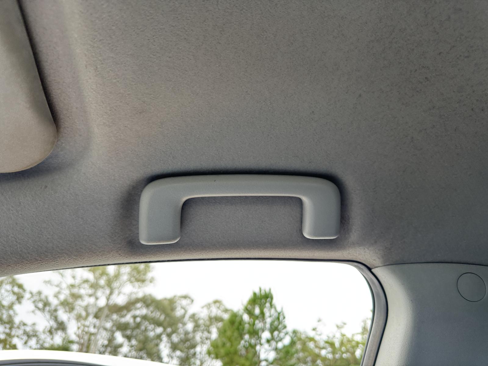 View MITSUBISHI LANCER 2010 4 Door Sedan Breaking