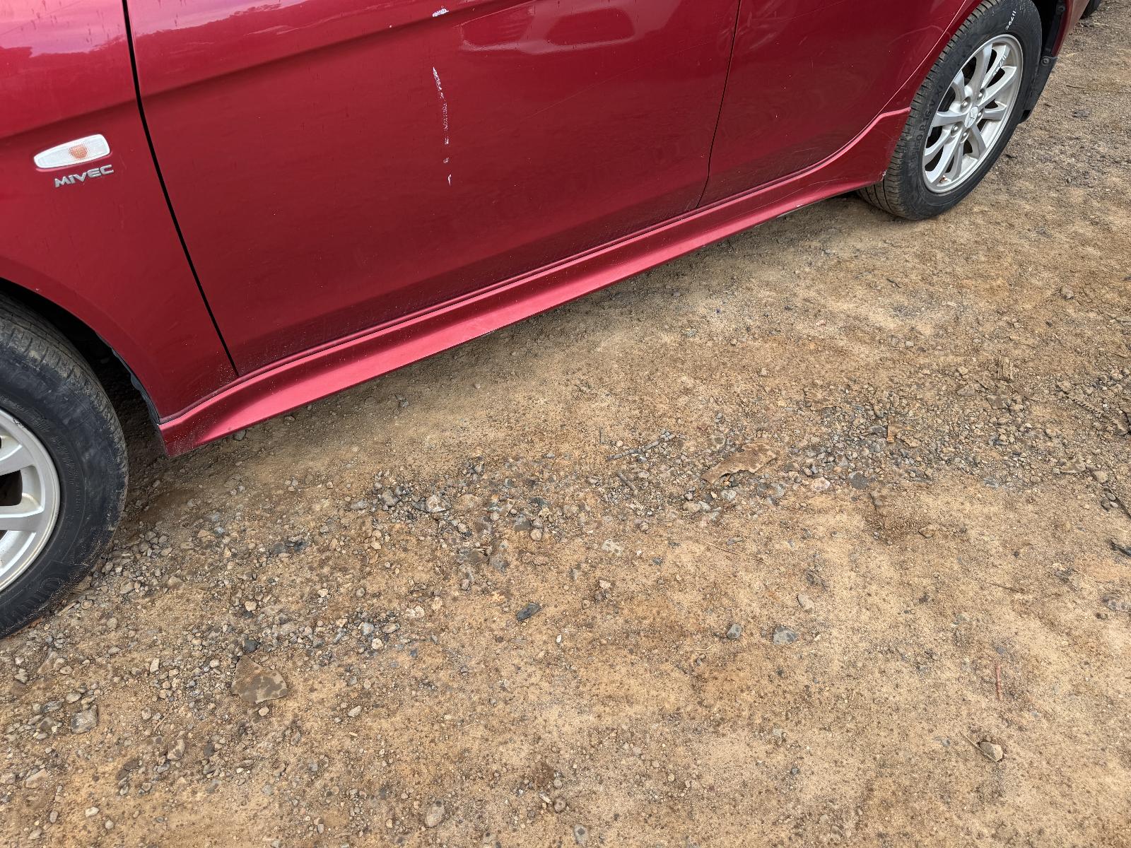 View MITSUBISHI LANCER 2010 4 Door Sedan Breaking