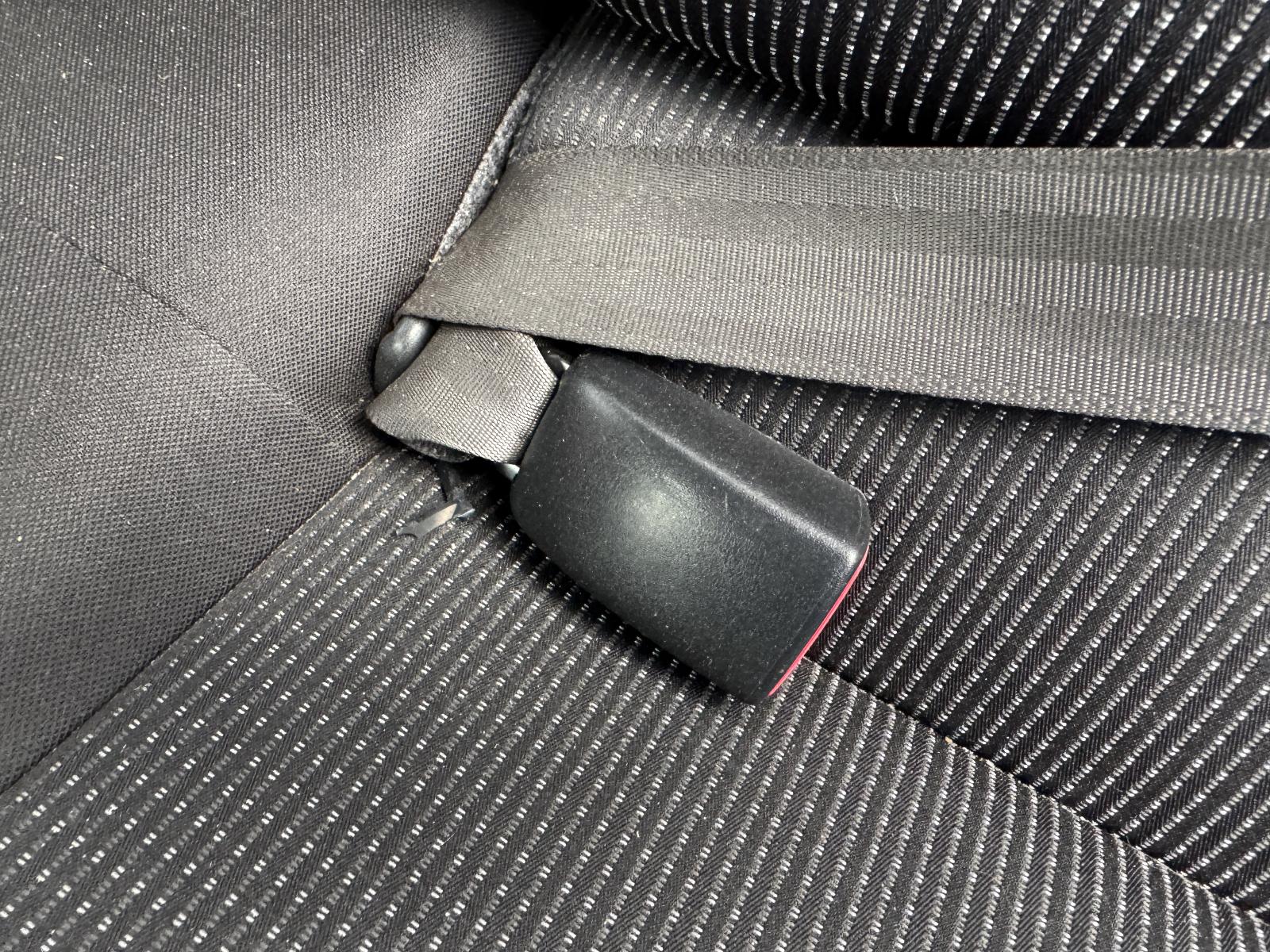 View MITSUBISHI LANCER 2010 4 Door Sedan Breaking