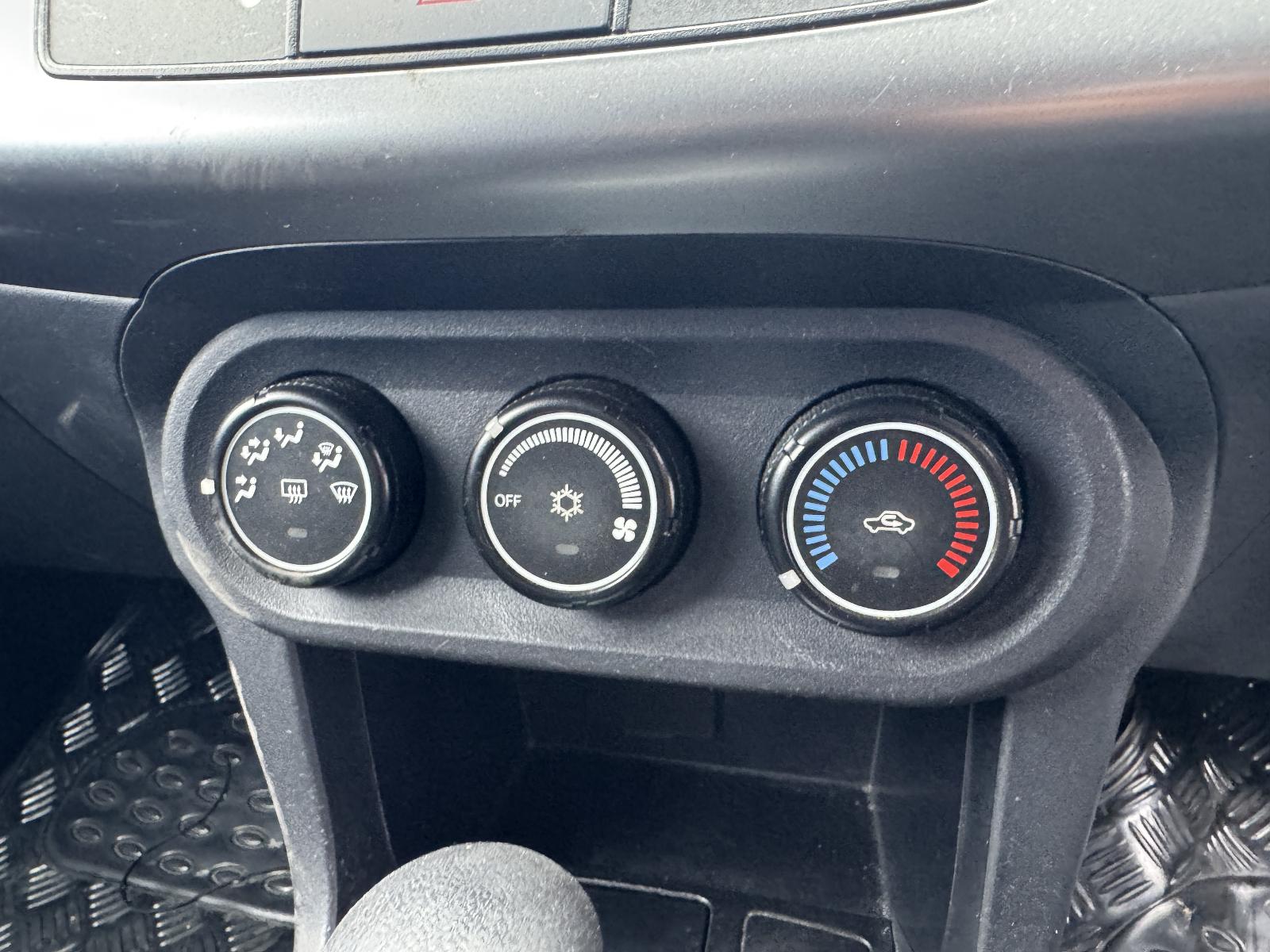 View MITSUBISHI LANCER 2010 4 Door Sedan Breaking