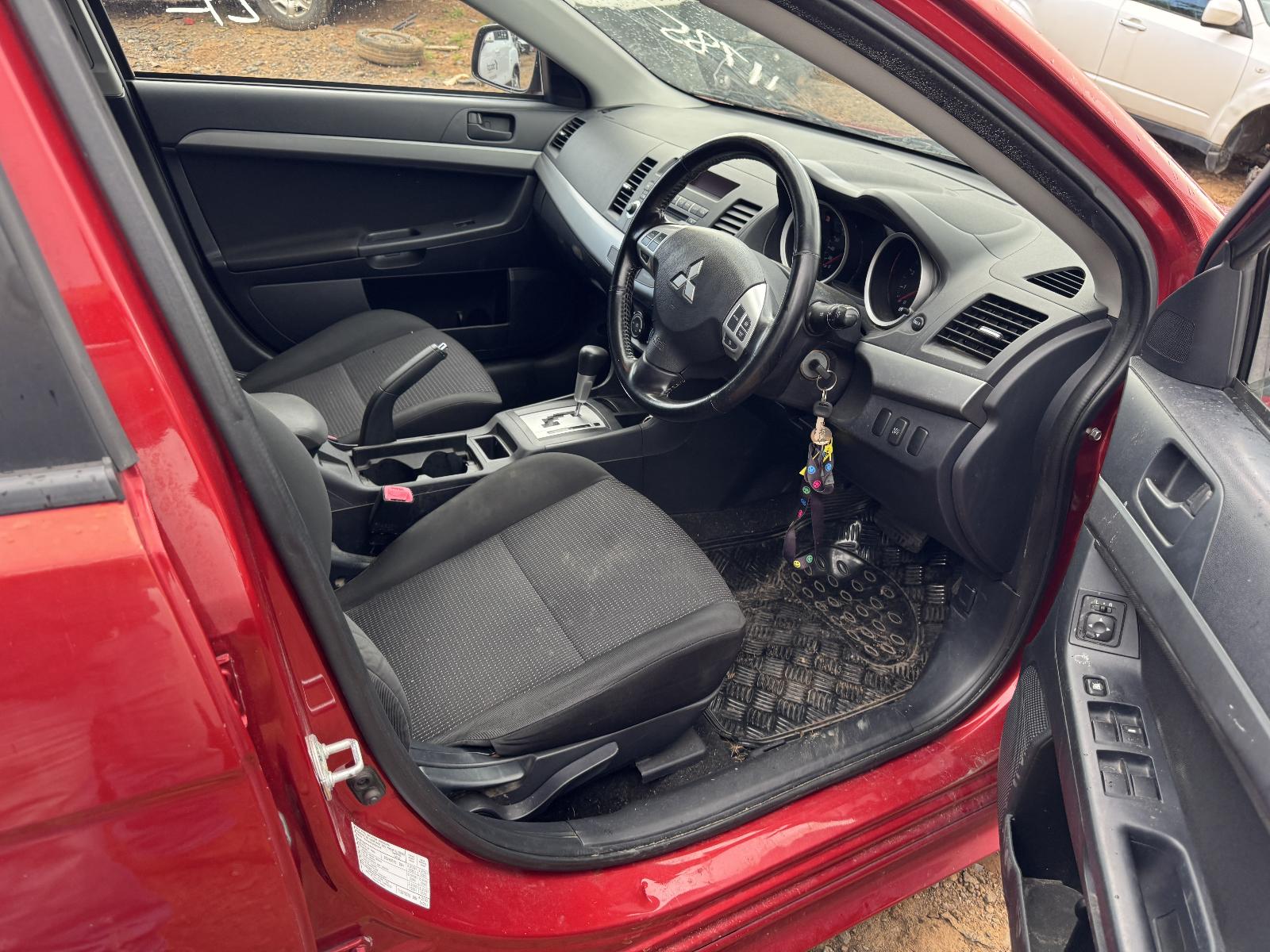 View MITSUBISHI LANCER 2010 4 Door Sedan Breaking