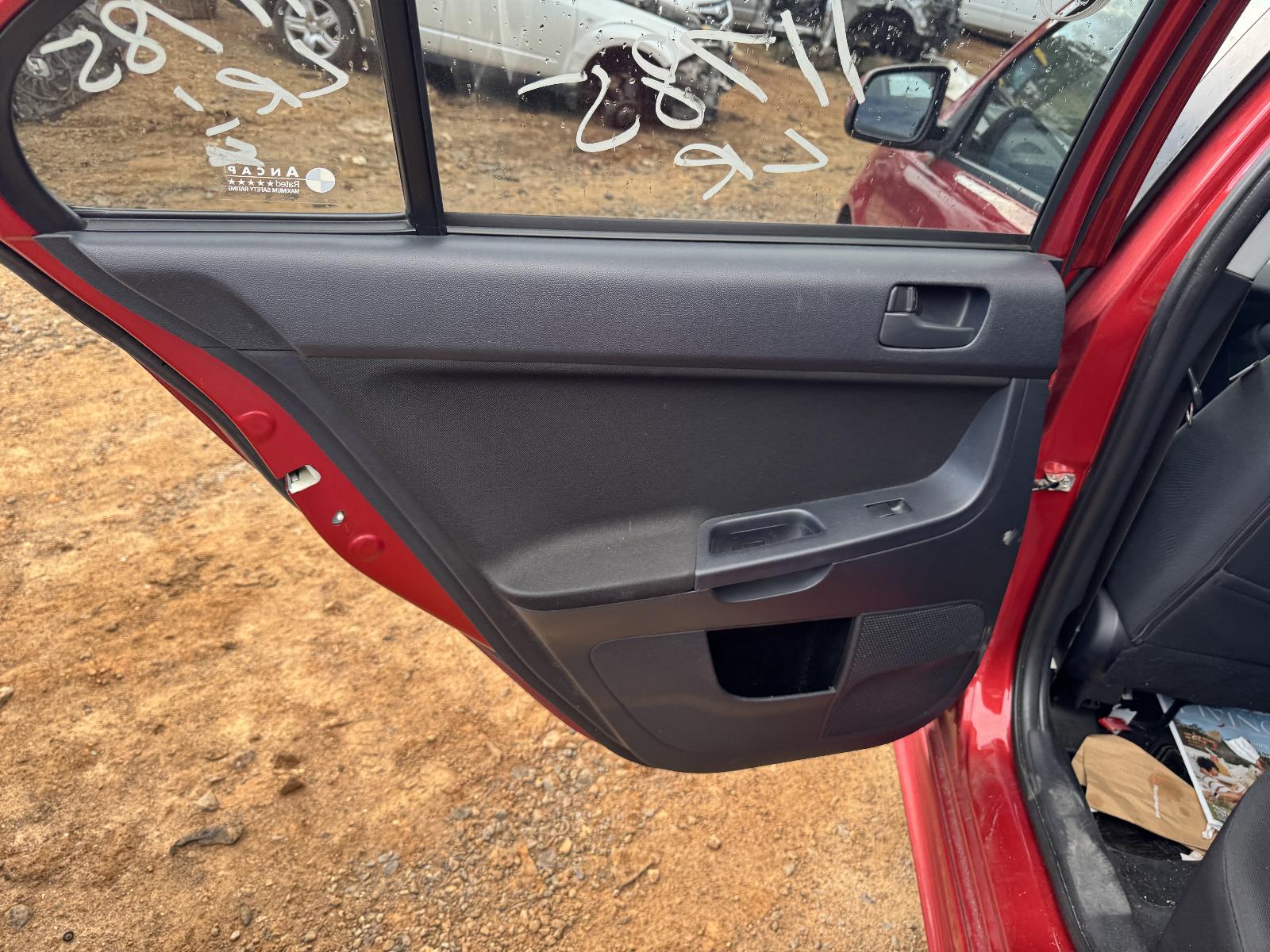 View MITSUBISHI LANCER 2010 4 Door Sedan Breaking