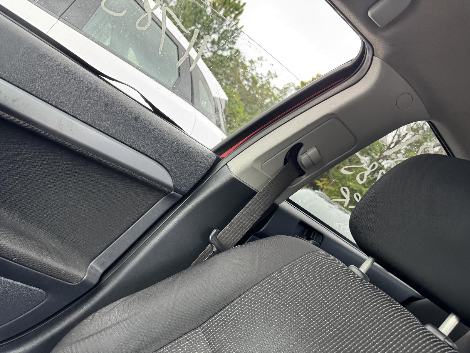 View MITSUBISHI LANCER 2010 4 Door Sedan Breaking