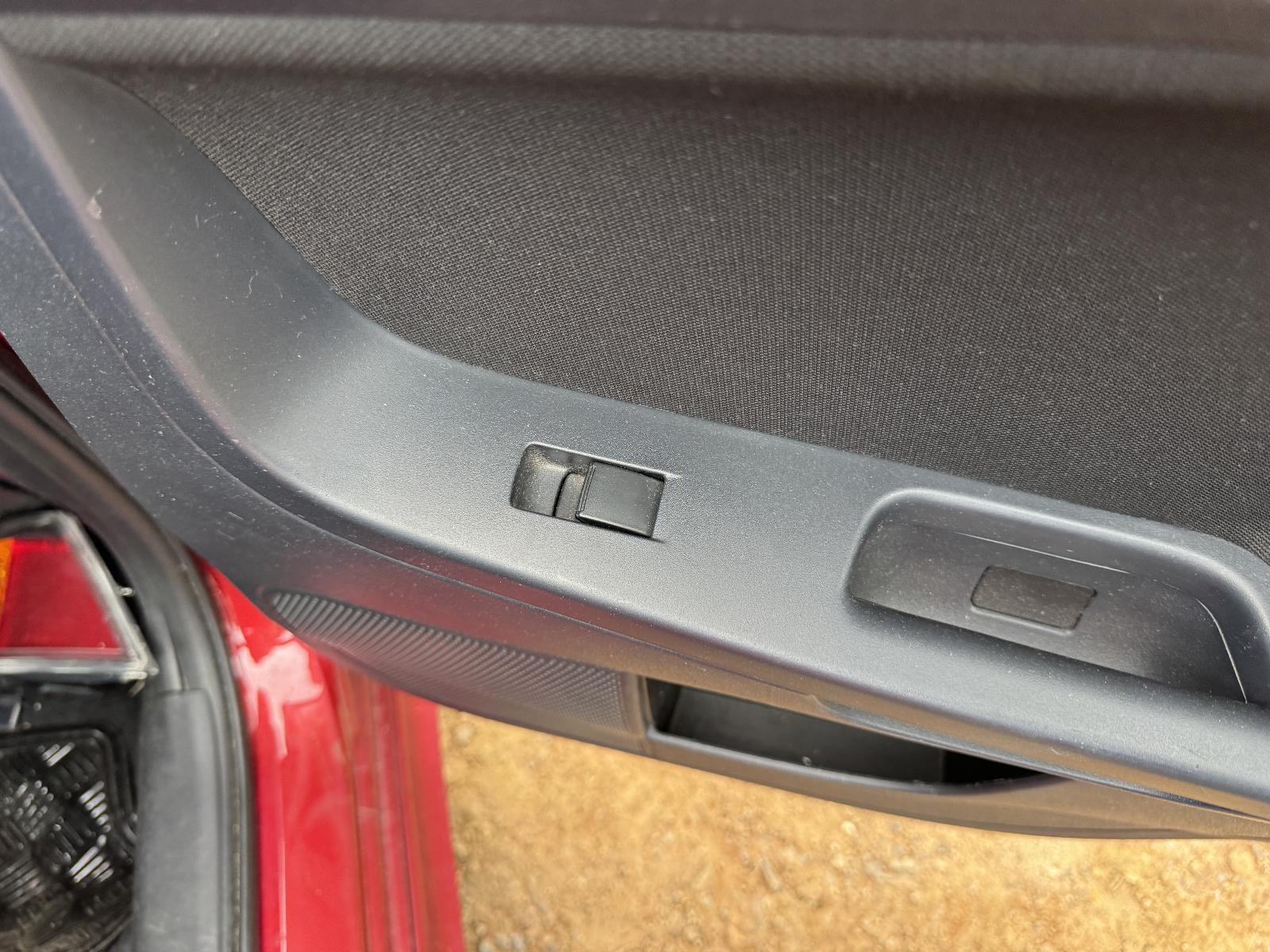 View MITSUBISHI LANCER 2010 4 Door Sedan Breaking