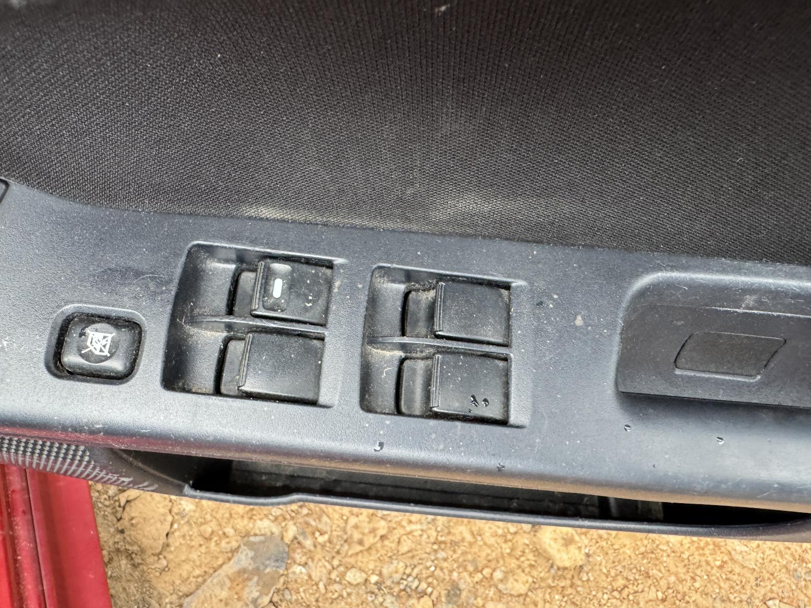 View MITSUBISHI LANCER 2010 4 Door Sedan Breaking