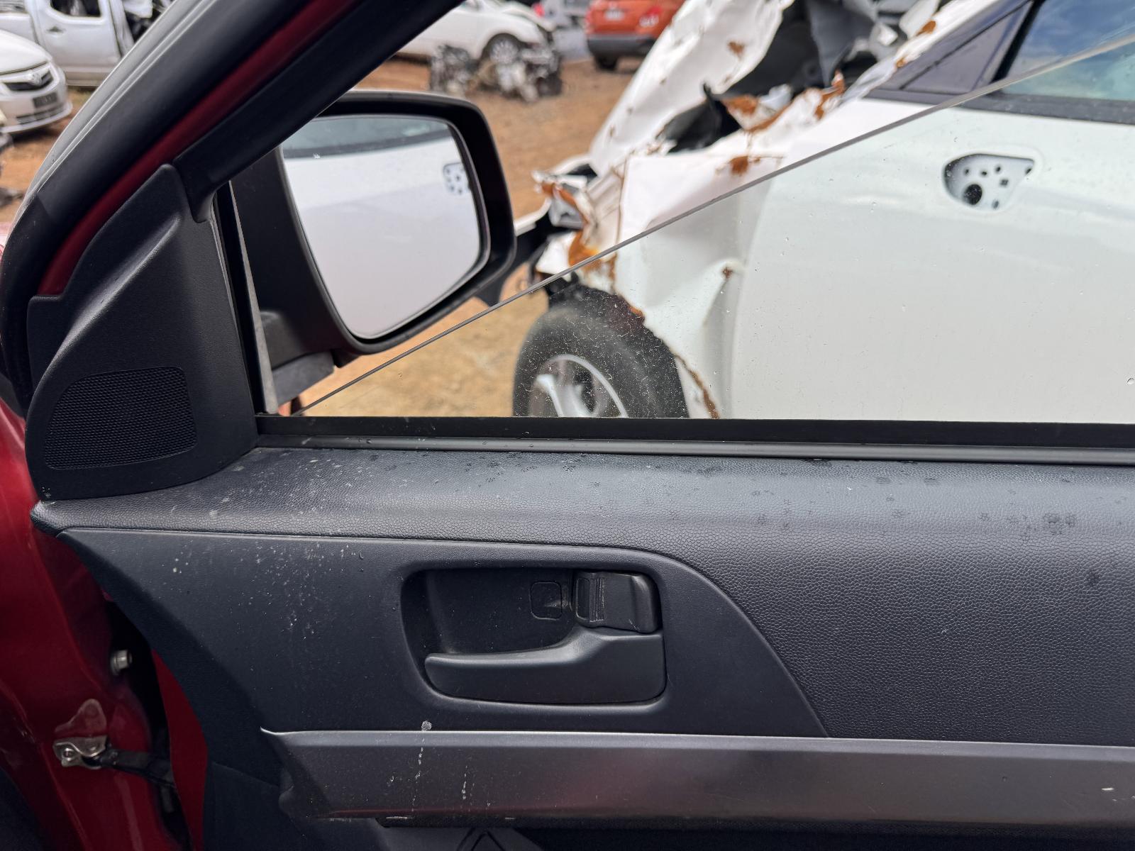 View MITSUBISHI LANCER 2010 4 Door Sedan Breaking