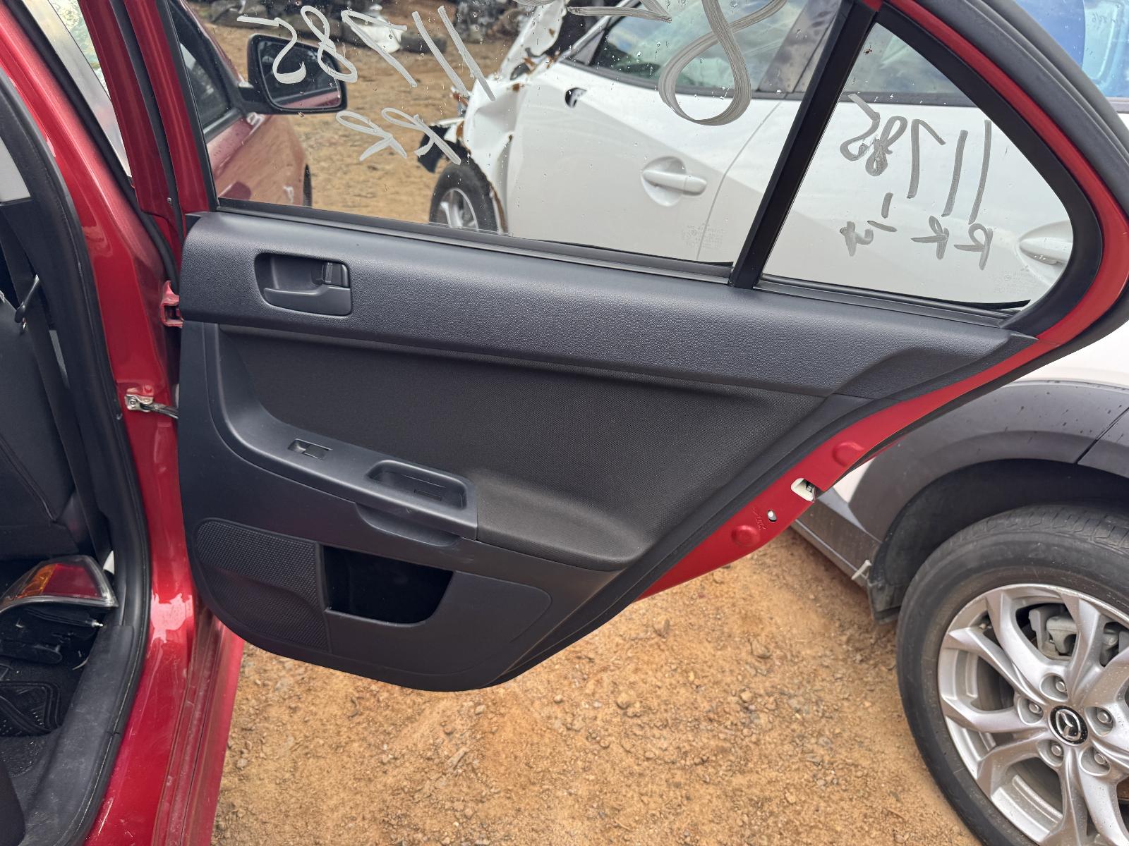 View MITSUBISHI LANCER 2010 4 Door Sedan Breaking