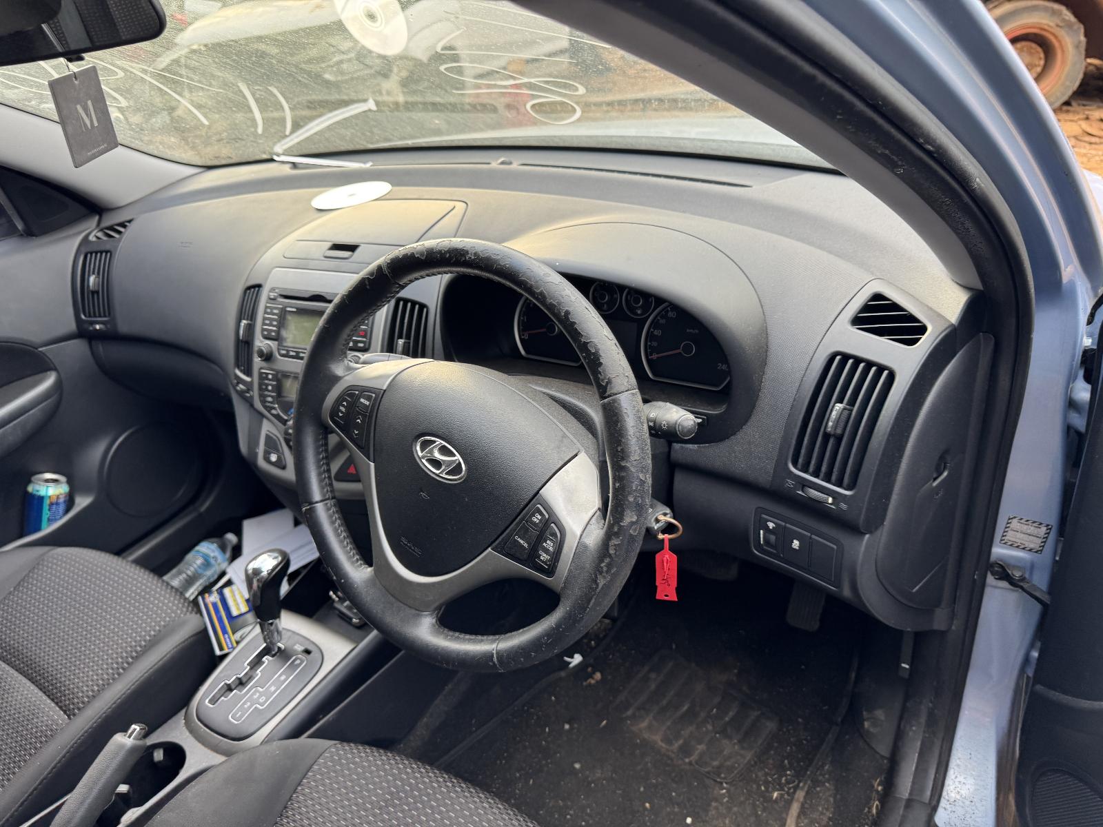 View HYUNDAI I30 2011 5 Door Hatchback Breaking