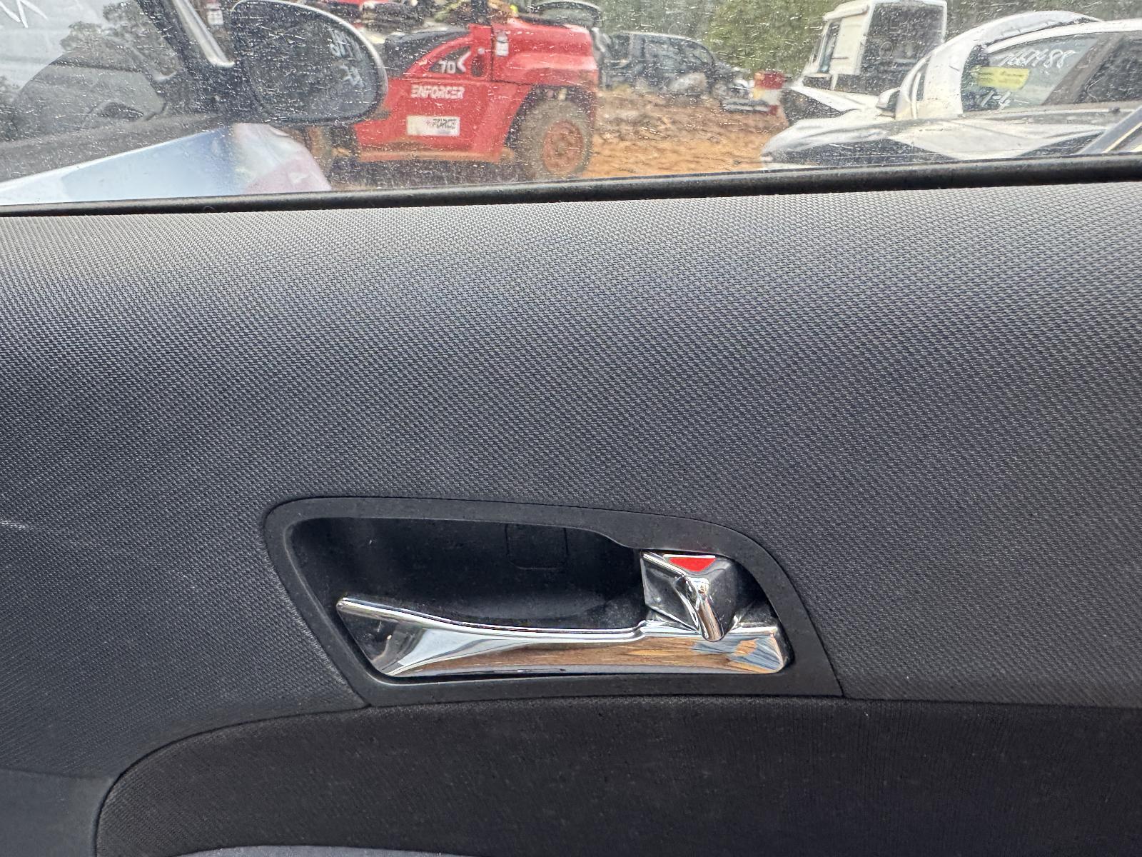View HYUNDAI I30 2011 5 Door Hatchback Breaking