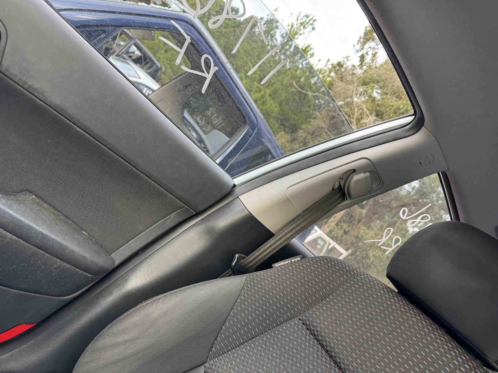 View HYUNDAI I30 2011 5 Door Hatchback Breaking