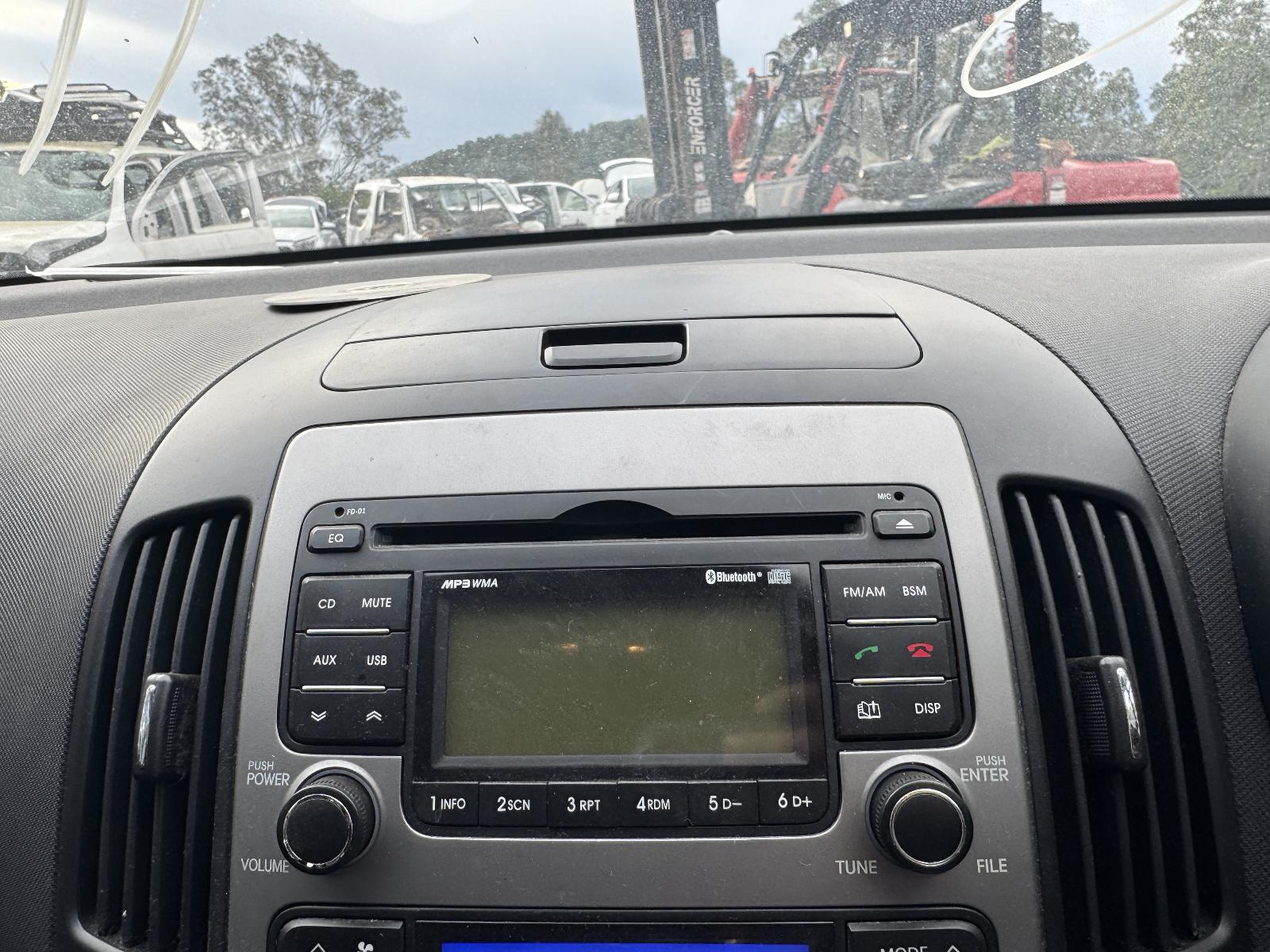 View HYUNDAI I30 2011 5 Door Hatchback Breaking
