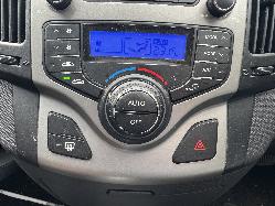 View HYUNDAI I30 2011 5 Door Hatchback Breaking