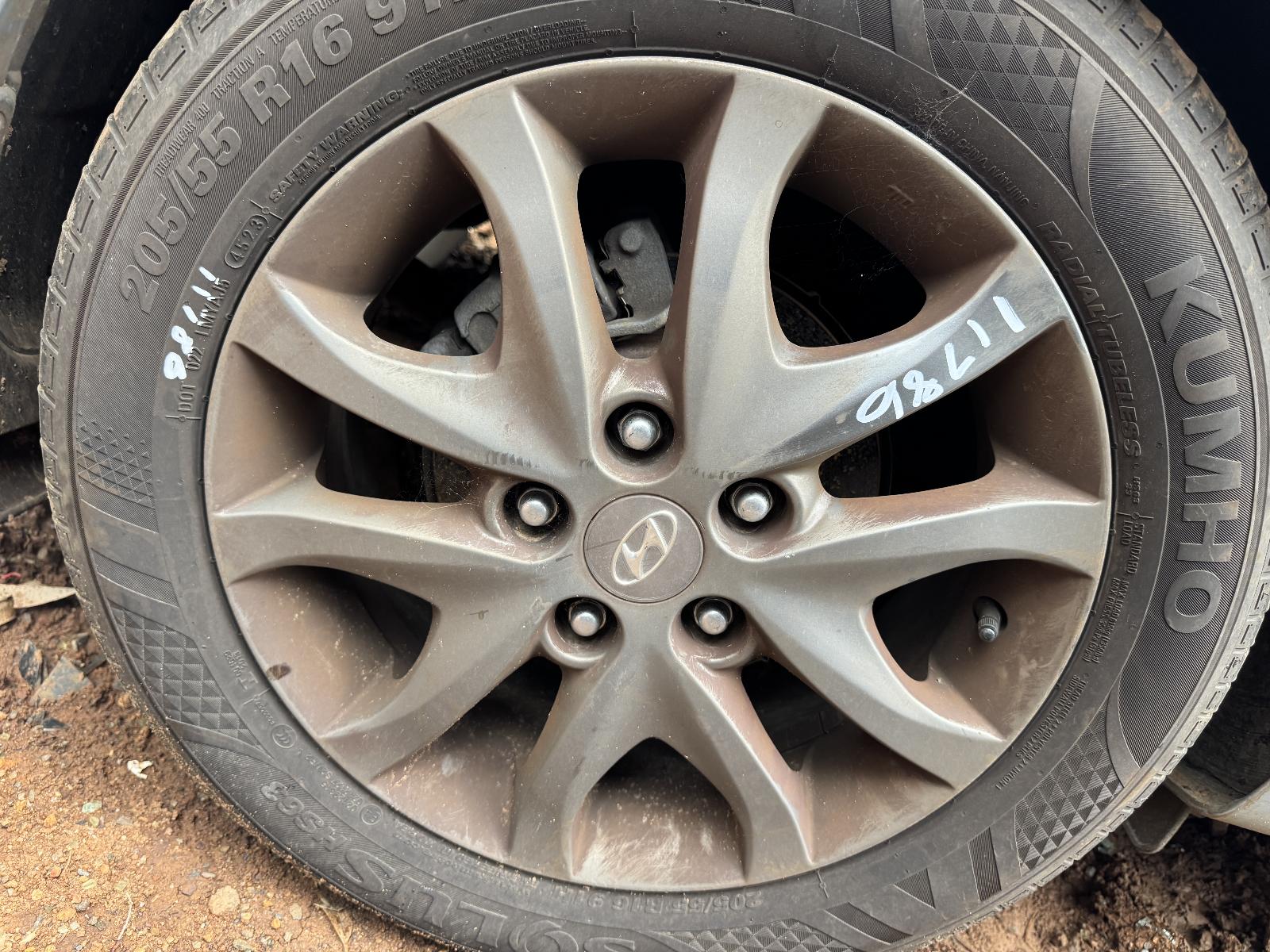 View HYUNDAI I30 2011 5 Door Hatchback Breaking