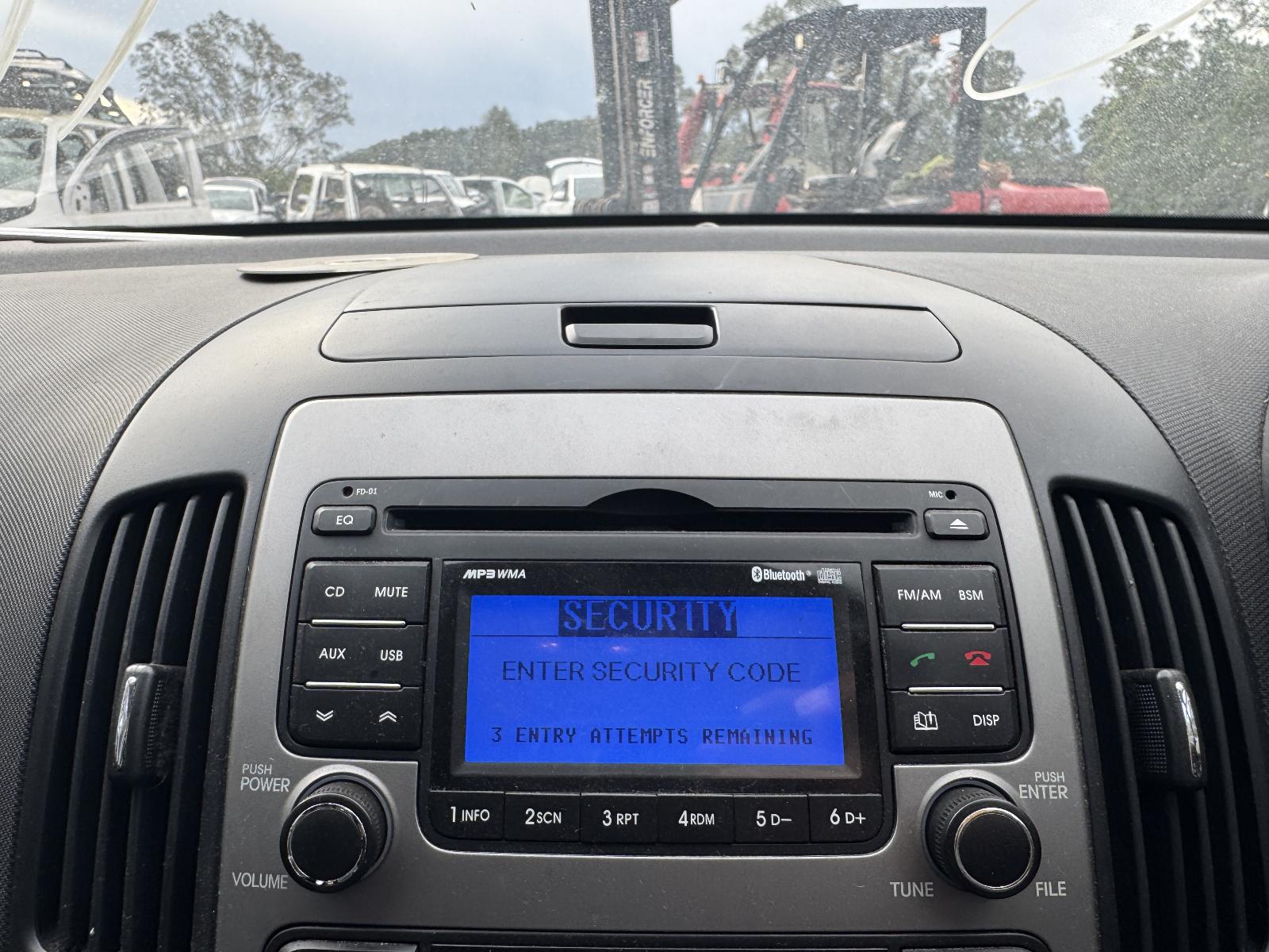 View HYUNDAI I30 2011 5 Door Hatchback Breaking