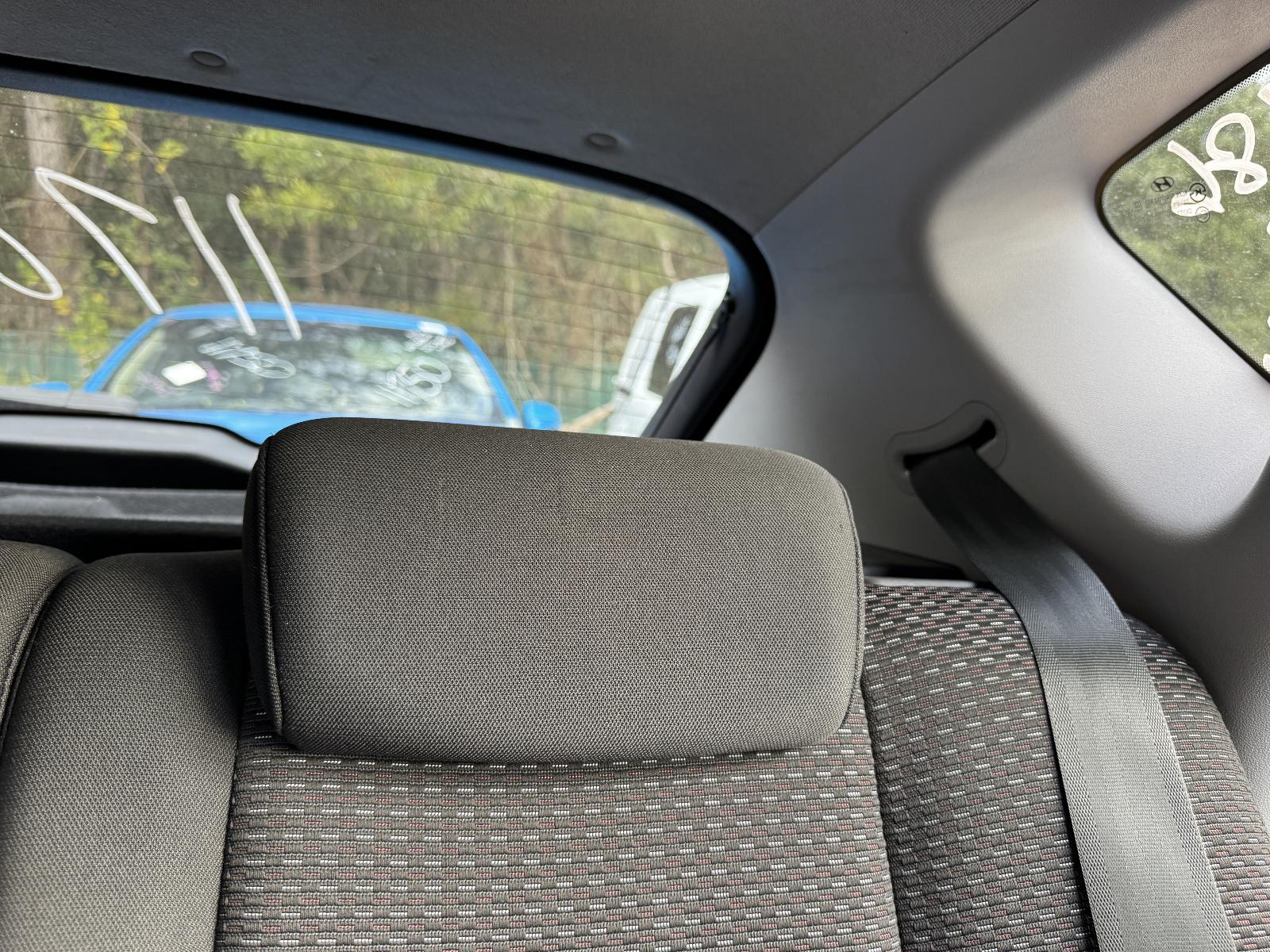 View HYUNDAI I30 2011 5 Door Hatchback Breaking