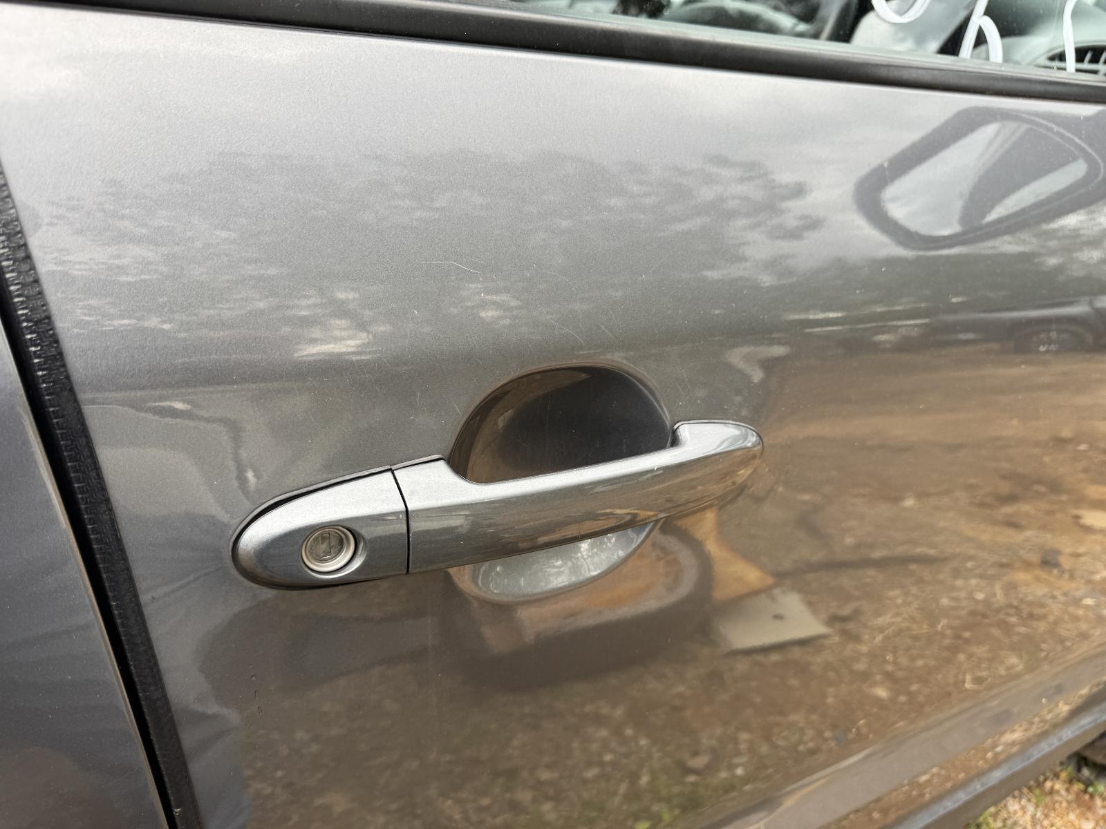 View HYUNDAI SANTA FE 2011 5 Door Station Wagon Breaking