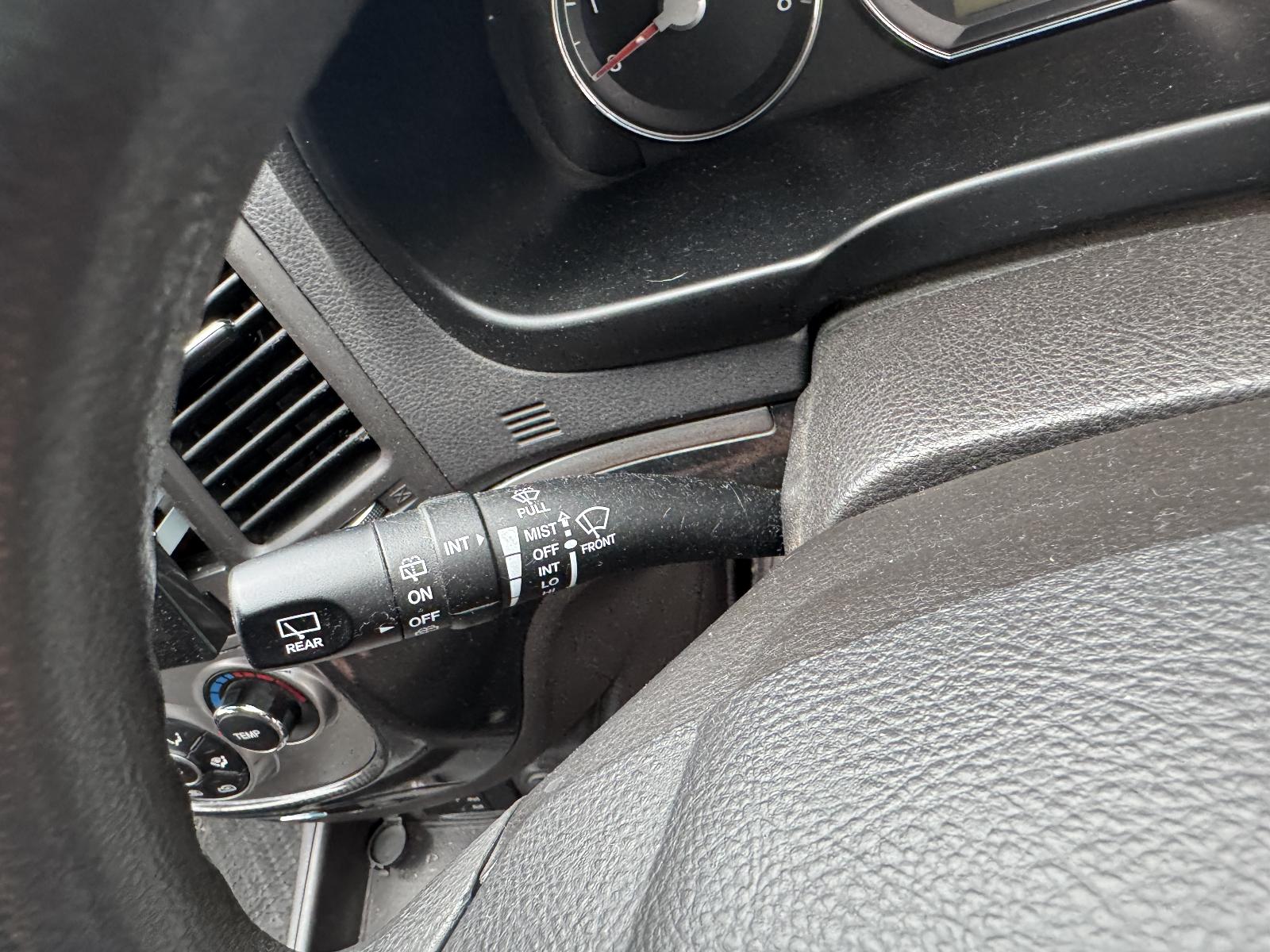 View HYUNDAI SANTA FE 2011 5 Door Station Wagon Breaking