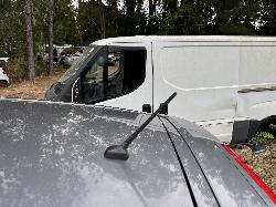 View HYUNDAI SANTA FE 2011 5 Door Station Wagon Breaking