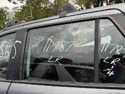 View HYUNDAI SANTA FE 2011 5 Door Station Wagon Breaking