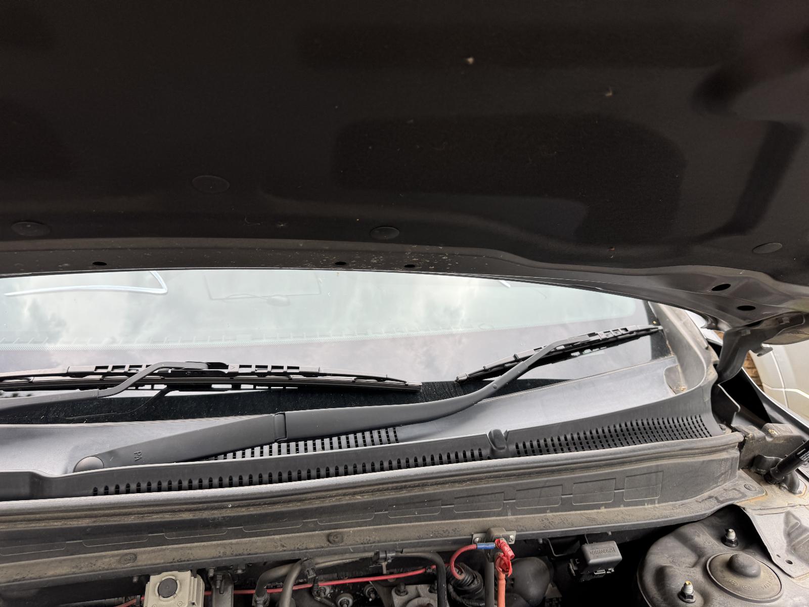 View HYUNDAI SANTA FE 2011 5 Door Station Wagon Breaking