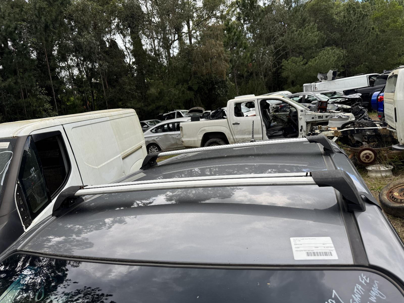 View HYUNDAI SANTA FE 2011 5 Door Station Wagon Breaking