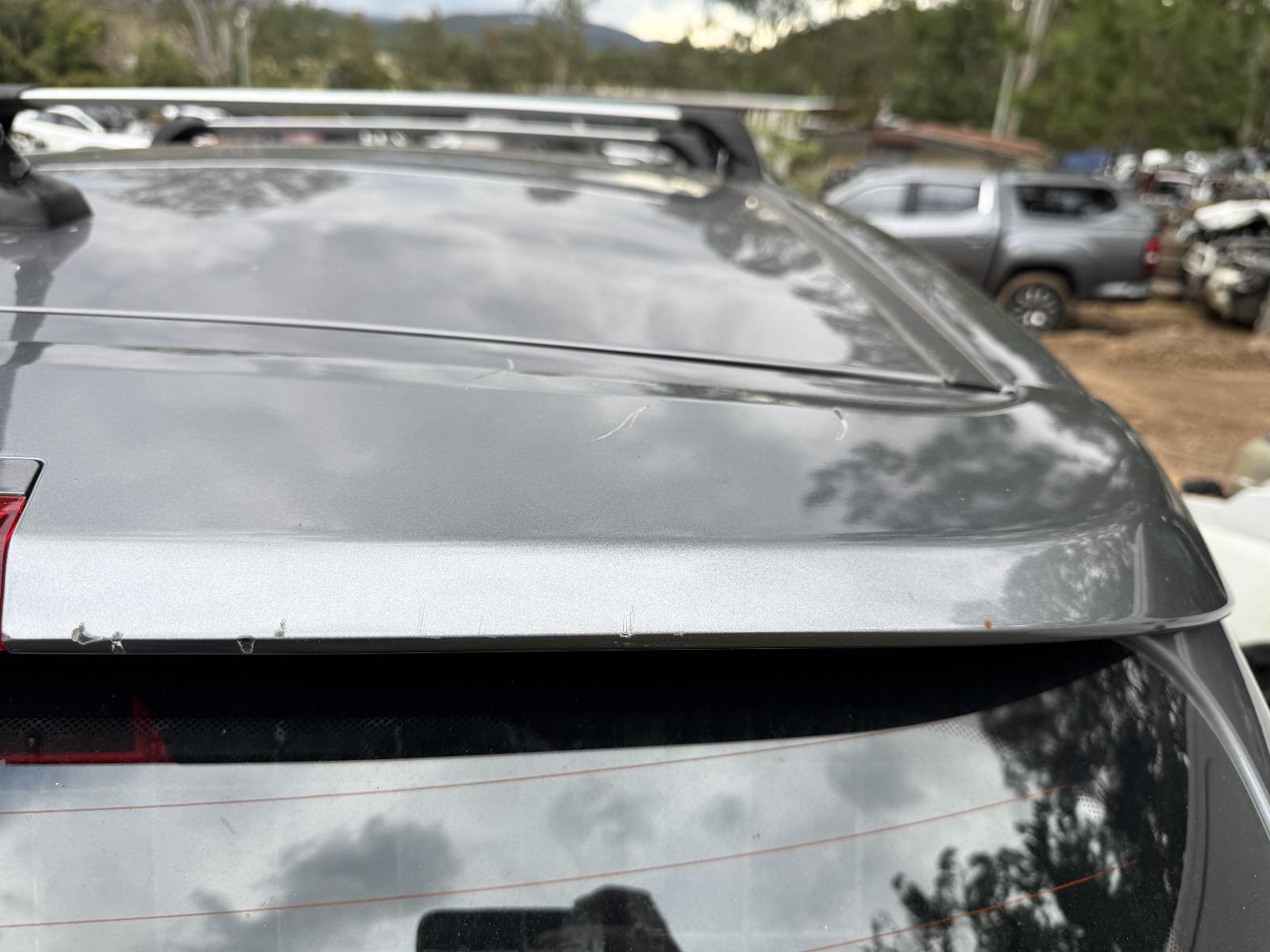 View HYUNDAI SANTA FE 2011 5 Door Station Wagon Breaking