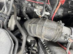 View HYUNDAI SANTA FE 2011 5 Door Station Wagon Breaking