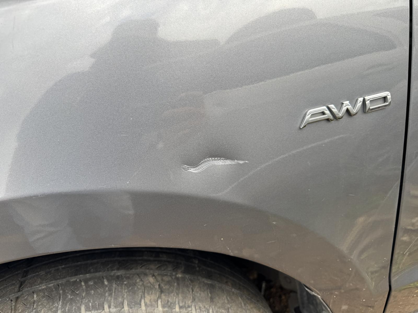 View HYUNDAI SANTA FE 2011 5 Door Station Wagon Breaking