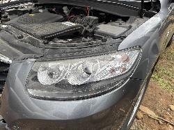 View HYUNDAI SANTA FE 2011 5 Door Station Wagon Breaking