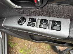 View HYUNDAI SANTA FE 2011 5 Door Station Wagon Breaking