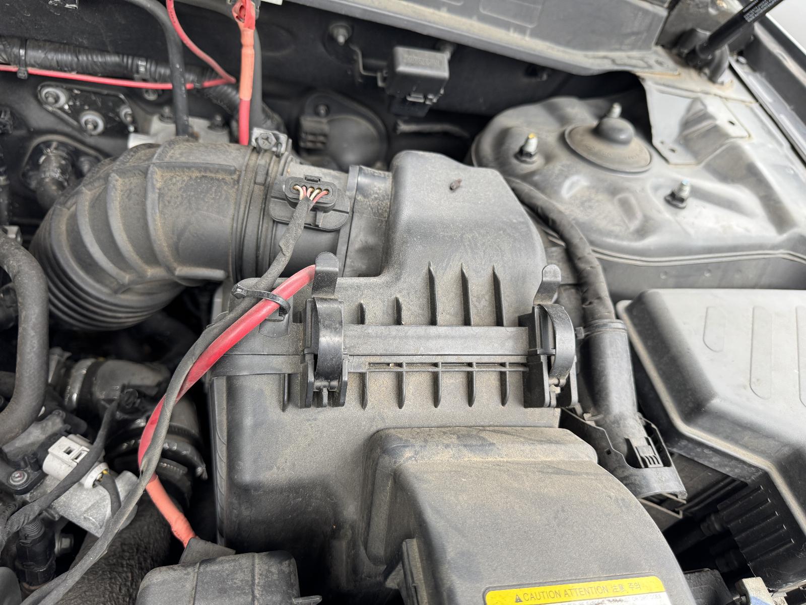 View HYUNDAI SANTA FE 2011 5 Door Station Wagon Breaking